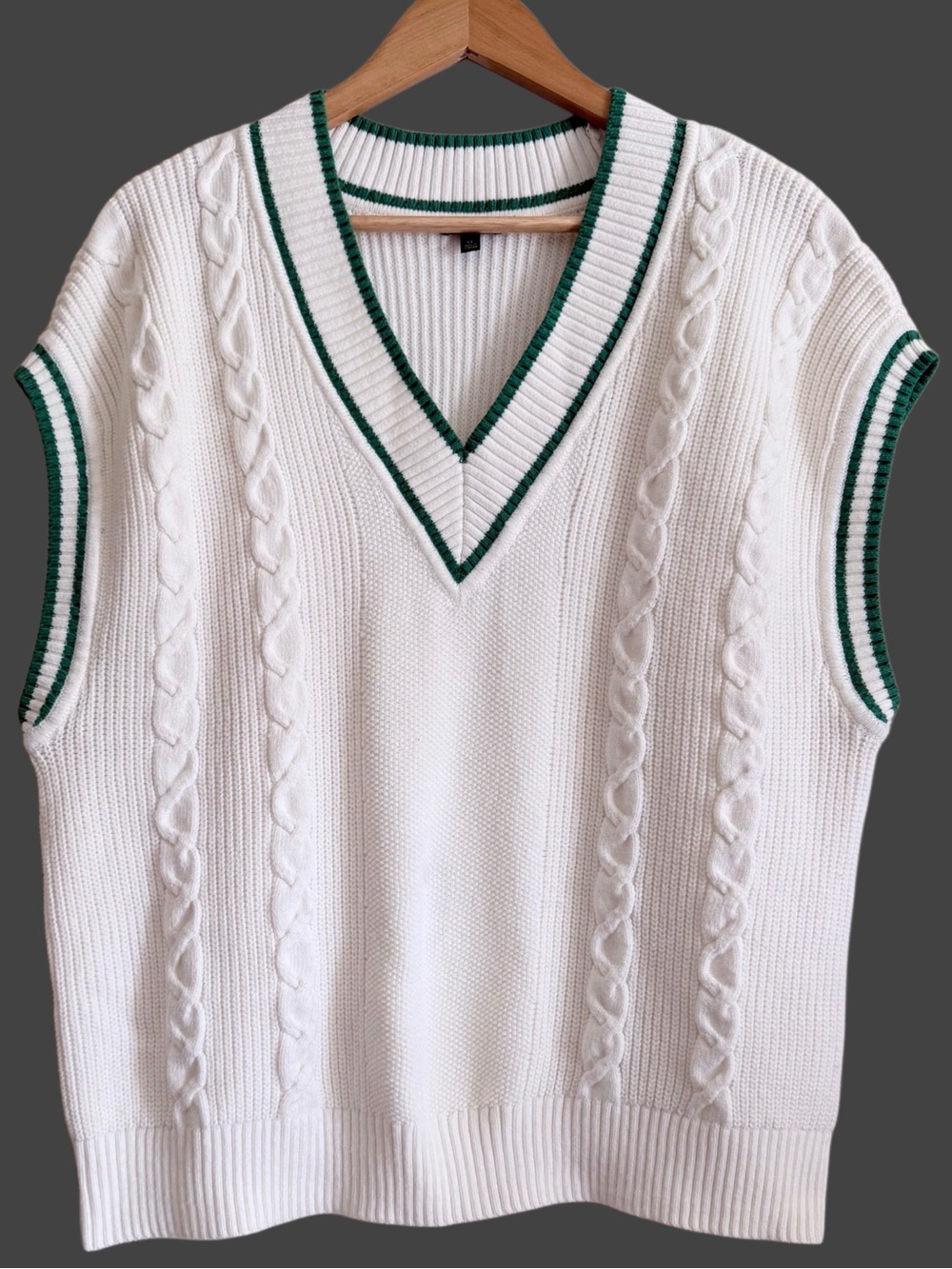 TALBOTS Preppy Cable Knit Casual Collegiate City Chic Sporty Sweater Vest Sz XL